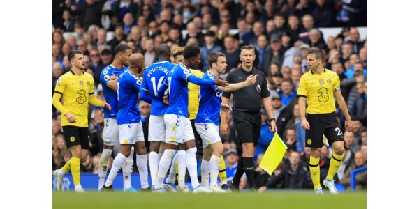 L'amicizia tra l'allenatore Everton ei giocatori